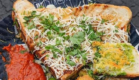 This Stall In Vile Parle Makes Sev Puri And Chocolate Mayo Sandwiches ...