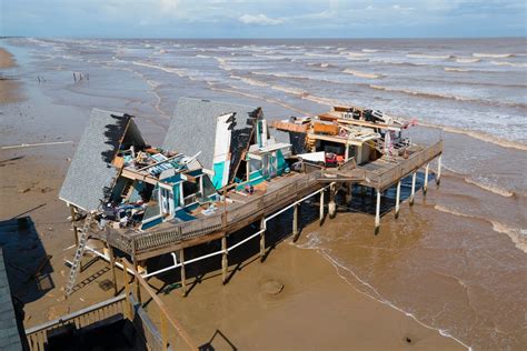 Before and after photos show Hurricane Beryl's destruction on the Gulf ...