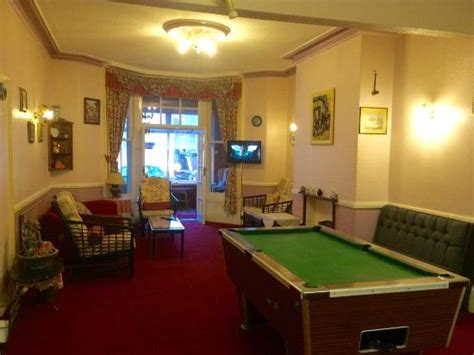 WINGATE HOTEL (Blackpool) - Inn Reviews, Photos, Rate Comparison ...