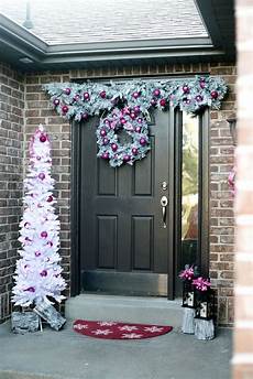 Decorating Doors For by 21 Extravagant Decorations For Your Front Door Decorating Doors For