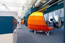 The Wirtschaftblatt Newsroom Office Interior Design by The Wirtschaftblatt Newsroom Office Interior Design The Wirtschaftblatt Newsroom Office Interior Design