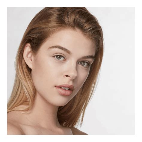 Double Wear Stay-In-Place Makeup SPF 10 Foundation • 1C0 Shell - Very ...