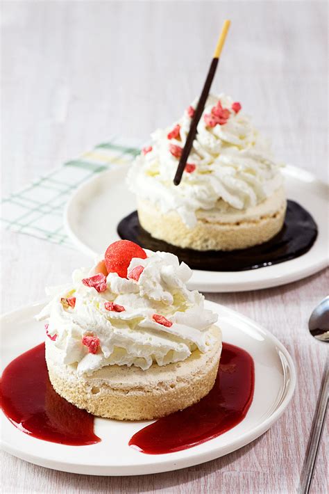 meringue vacherin