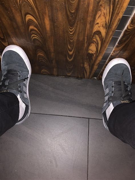 Out eating Hibachi. : r/notinteresting