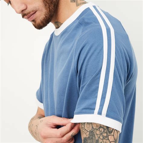 Buy Men Striped Raglan Sleeve Sports T-shirt Online at just Rs. 499.0 ...