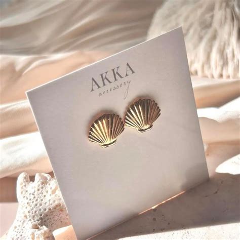 shell motif simple earring 貝殻 シェル イヤリング 樹脂ピアス 金属アレルギー 痛くないイヤリング 金属アレルギー ...