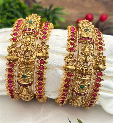 Set of 6 Bangles – Griiham
