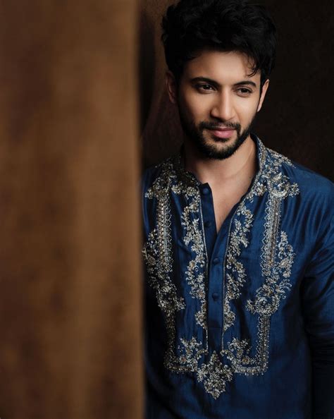 Men – Jayanti Reddy