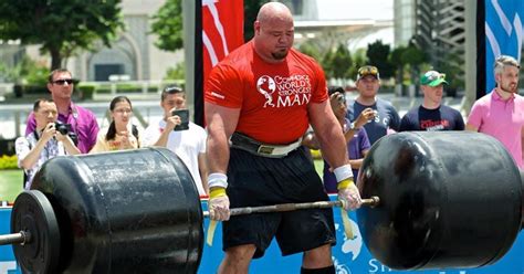 Worlds Strongest Man Brian Shaw Broke The 100 Meter Rowing Record