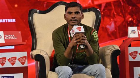 'भूख लगी तो मूंगफली और केले के छिलके खाकर जिंदा रहे...,' उत्तरकाशी टनल ...