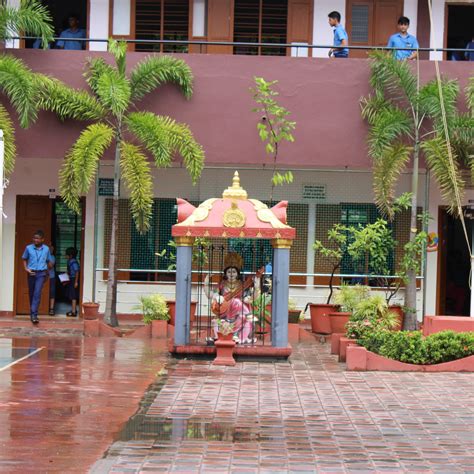 Bhavan's Vidya Mandir Girinagar