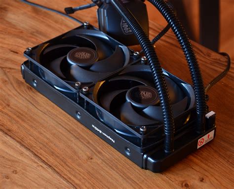 Cooler Master Nepton 240M - Foritain - Product reviews - Tweakers