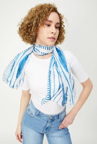 Buy Scarves for Women Online Starting at ₹199 | Max Fashion