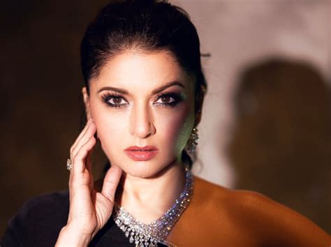 Bhagyashree’s Latest Fitness Mantra: Quick Workouts That Fit Into Busy ...