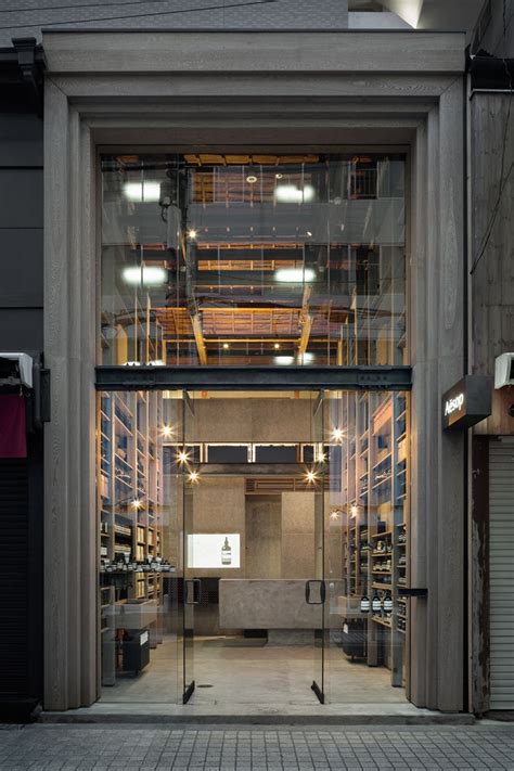 Shop Entrance 的图像结果