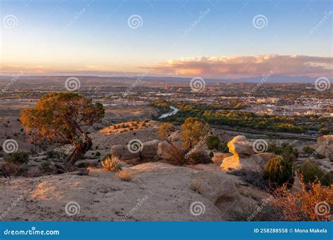 San Juan River and Farmington, New Mexico Stock Photo - Image of scenic, navajo: 258288558