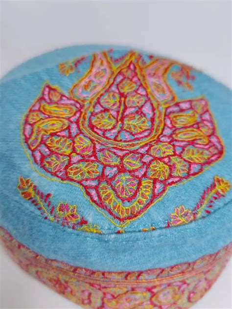 Light Blue Kashmiri Pashmina Cap with Hand Sozni Work - Adeel – Sarposhi