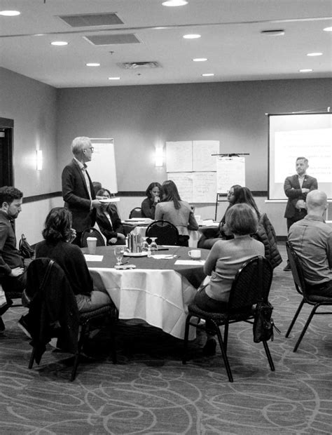 Collaborative Engagement 的图像结果