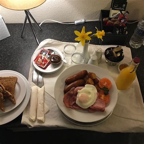 THE ROLLE QUAY INN (Barnstaple, Devon) - Lodge Reviews & Photos ...