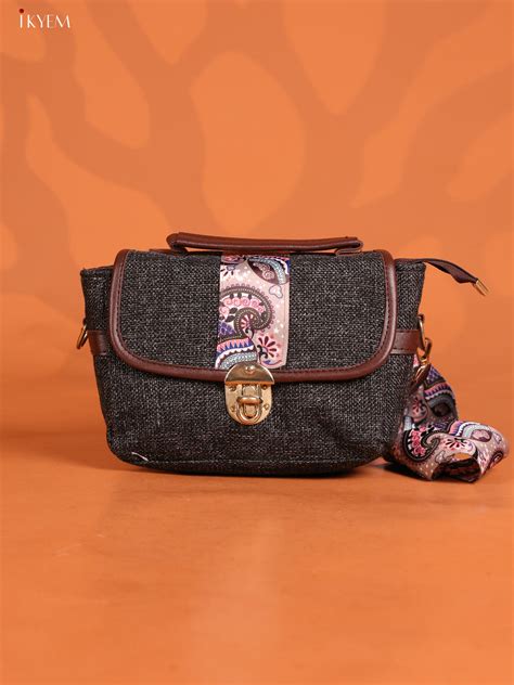 Jacquard Gusset & Flap Printed Sling bag with 2 Compartments - Black