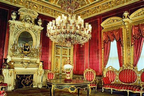 Saraylar - Dolmabahçe Sarayı