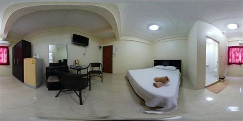 ENGLISH ROSE GUESTHOUSE (Pattaya) - Guesthouse Reviews & Photos ...
