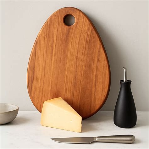 Acacia Wood Oval Pear Shape Chopping Board – Decorlay