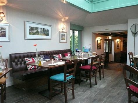 THE THREE CUPS INN (Stockbridge) - Inn Reviews, Photos, Rate Comparison ...