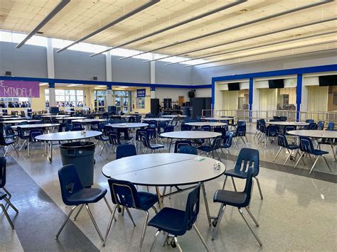 Rent a Cafeteria (Large) in Weston FL 33332