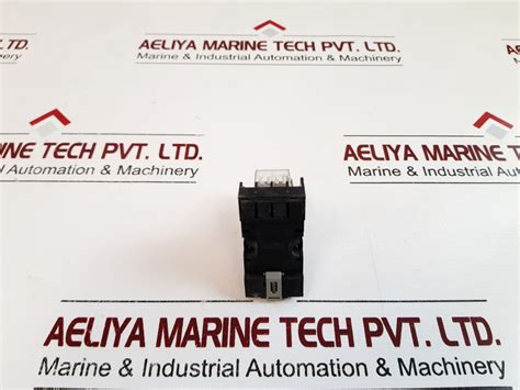 Ym4-l Y. M Tech Ym4-l Relay With Base 10A 300Vac – Aeliya Marine