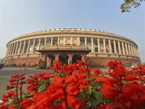 Mini thali at Rs 50, non-veg buffet at Rs 700: Parliament canteen ...