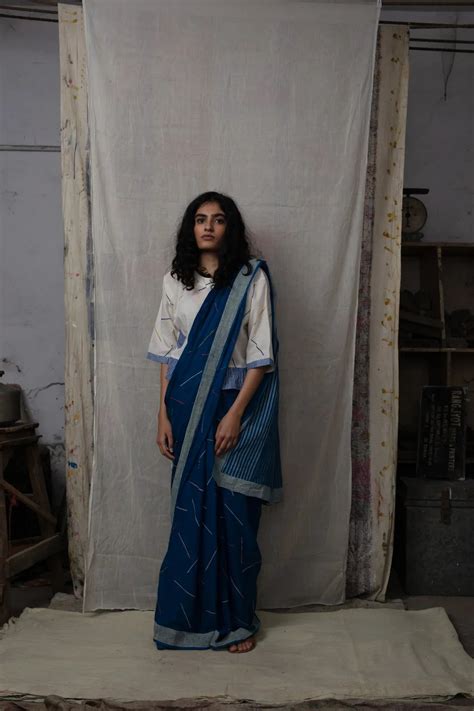 Sprinkles Blue Saree – BANANA labs