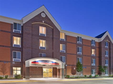 Pet-Friendly Hotel in Olathe, KS | Candlewood Suites Olathe - Kansas ...