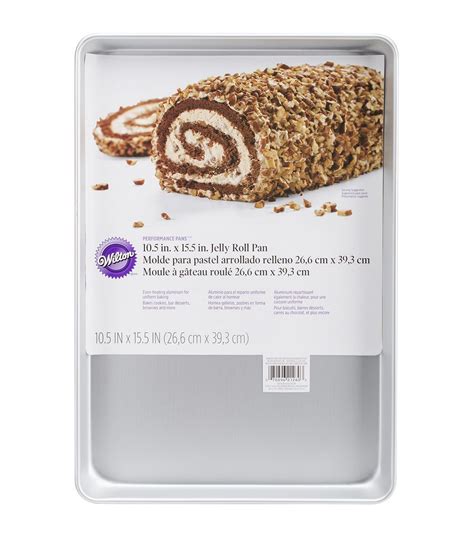 Wilton Jelly Roll Pan 10.5''x15.5''x1'' | Jo-Ann | Jelly roll pan, Cake ...