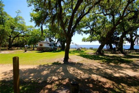 Pensacola Campground: Best Camping Spots & Amenities