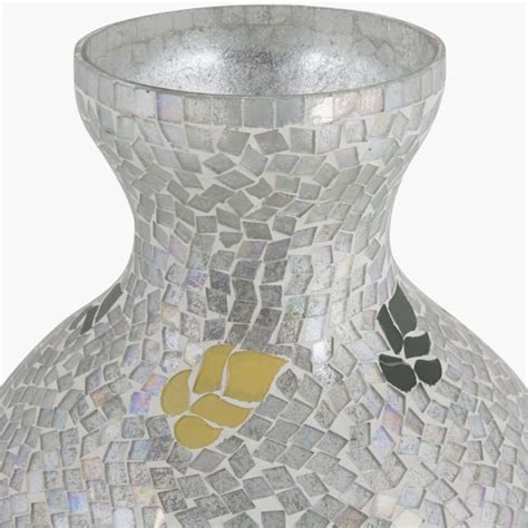 Buy Splendid Calvin Glass Vase from Home Centre at just INR 1999.0