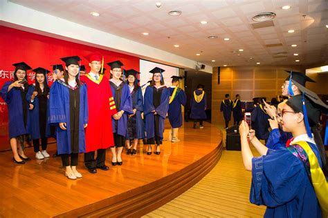 东南大学-蒙纳士大学苏州联合研究生院2018年毕业典礼暨学位授予仪式举行