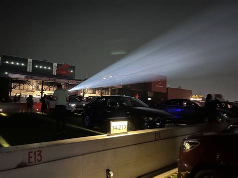 DRIVE IN THEATRE IN MUMBAI - Travel And Food Blogger