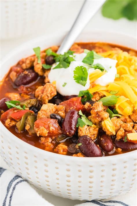 Best Ground Chicken Chili Recipe (Easy + Delicious!)