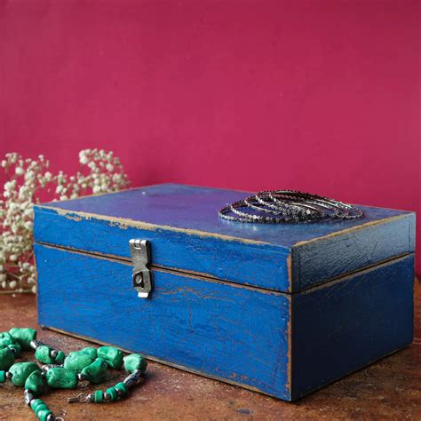 Antiquely: India's Most Affordable Antique Retailer