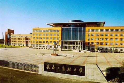 上海开展义务教育阶段民办学校报名志愿录取和公办小学验证 - 西部网（陕西新闻网）