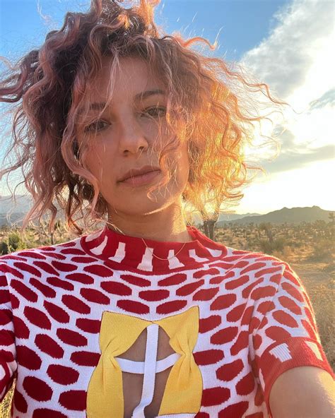 Vanessa Lengies Nose