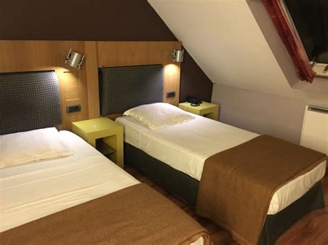 HOTEL EUROCAP (Jette) - Hotel Reviews, Photos, Rate Comparison ...