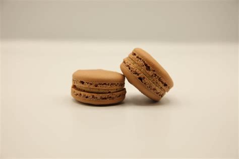 Espresso Macaron | Praliné French Pastries