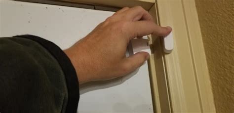 SimpliSafe Install Entry Sensor 的图像结果