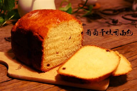 面包机做面包的做法_【图解】面包机做面包怎么做如何做好吃_面包机做面包家常做法大全_鬼蜀美食_豆果美食