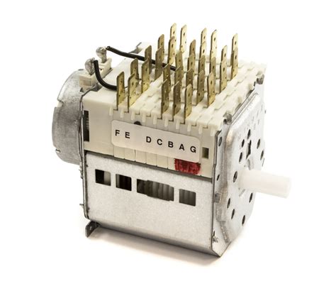 PROGRAMATOR VM ARISTON 065975 171ID27 - Elektronike