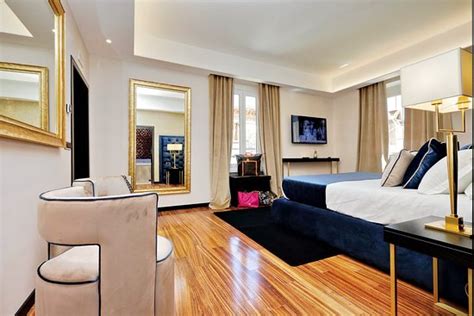 SPANISH DIAMOND LUXURY SUITES & JACUZZI (Rome) - Hotel Reviews, Photos ...