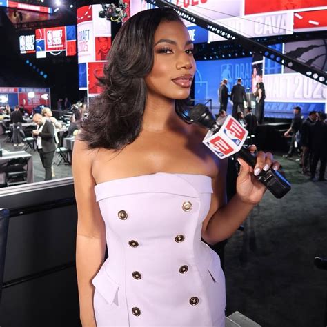 Taylor Rooks gets married in star-studded NYC event