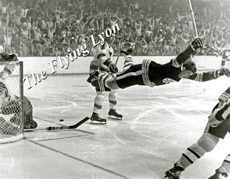 Bobby Orr Famous Flying Winning Goal Boston Bruins Hockey 16 X 20 ...